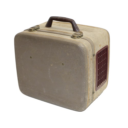 Magnetófono alimentado a 125V  Ingra